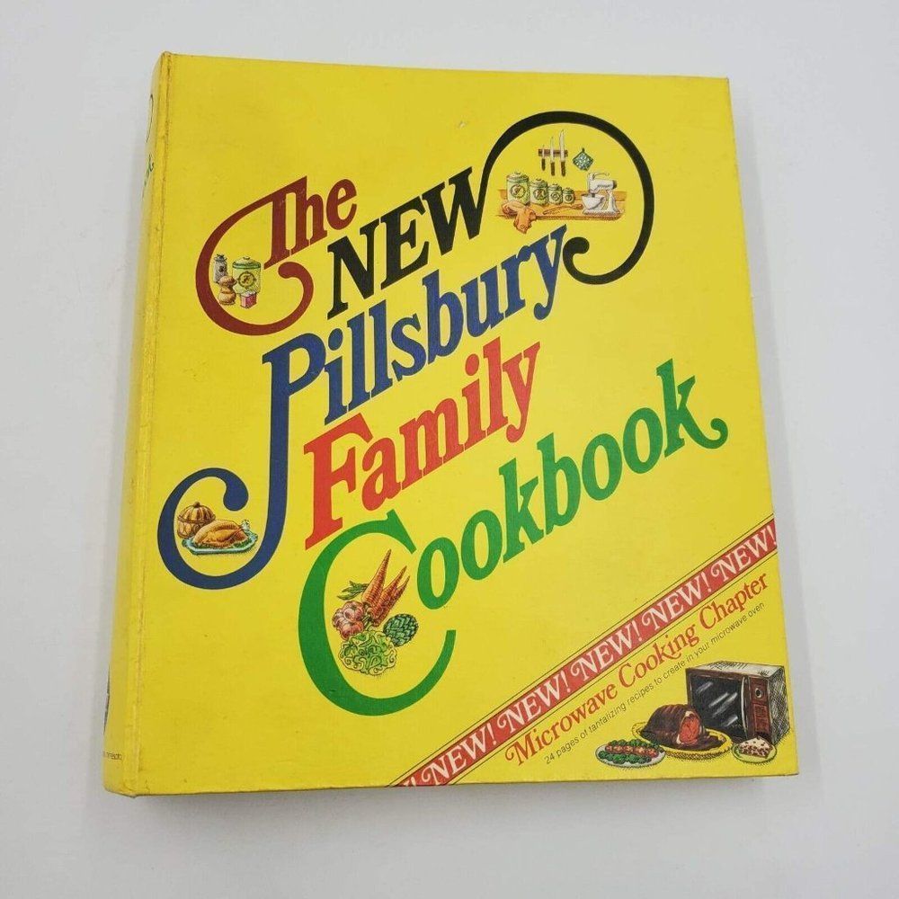 Vintage The New Pillsbury Family Cookbook 1975 5-Ring Hardcover Microwave